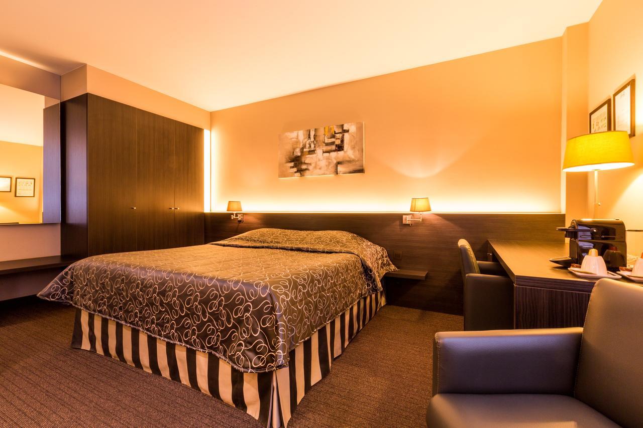 Hotel Royal 드판 외부 사진